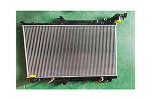 1350A819 Mitsubishi Triton 4D56 15- Tản Nhiệt AT